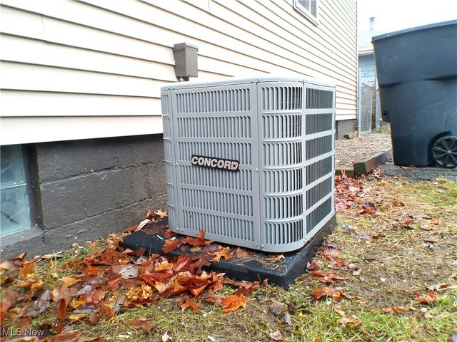 1856 Sheridan Avenue NE, Warren, OH 44483