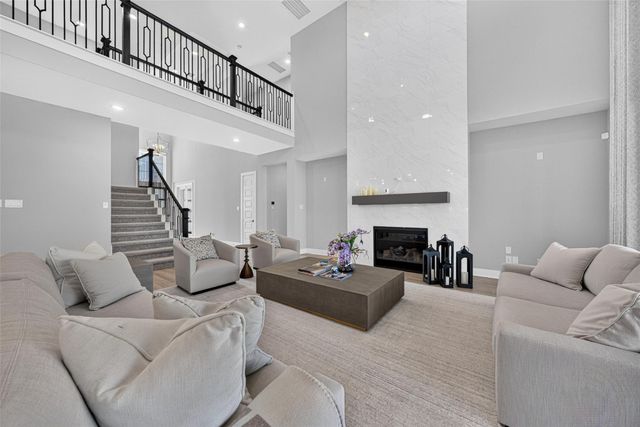 10835 White Mangrove Dr, Cypress, TX 77433