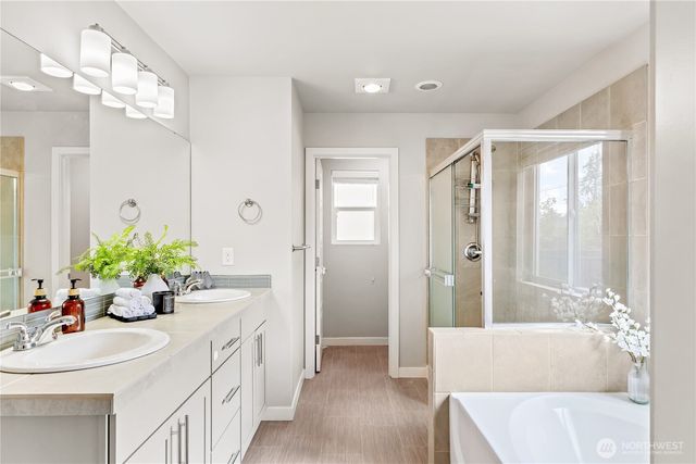 29704 123rd Place SE, Auburn, WA 98092