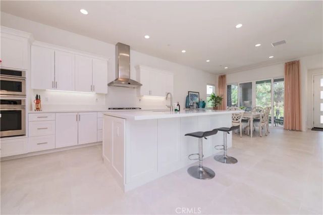 104 Chant, Irvine, CA 92618