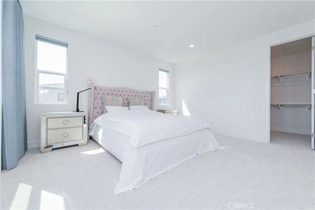 104 Chant, Irvine, CA 92618