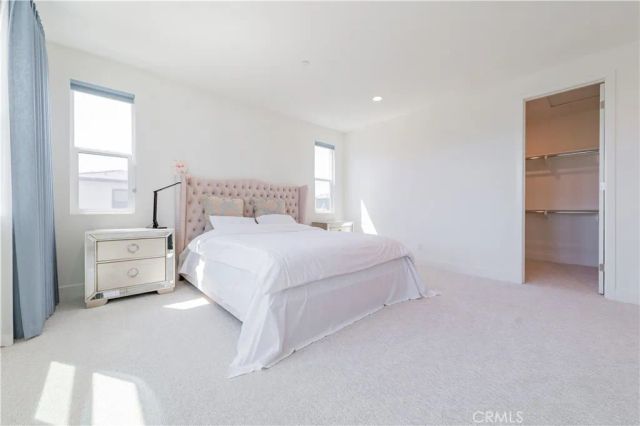 104 Chant, Irvine, CA 92618