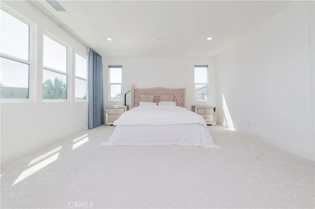 104 Chant, Irvine, CA 92618