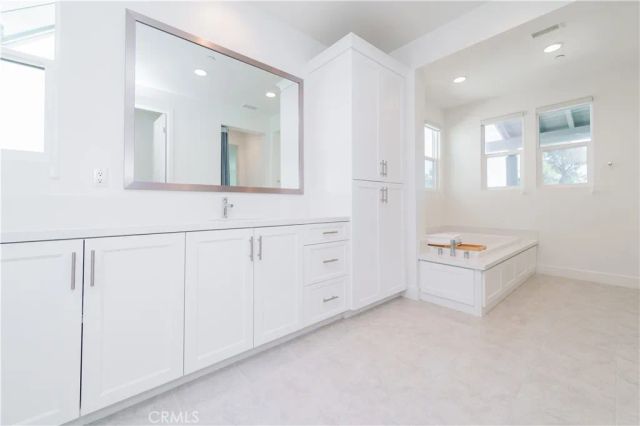 104 Chant, Irvine, CA 92618