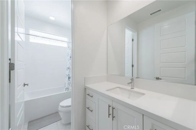 104 Chant, Irvine, CA 92618