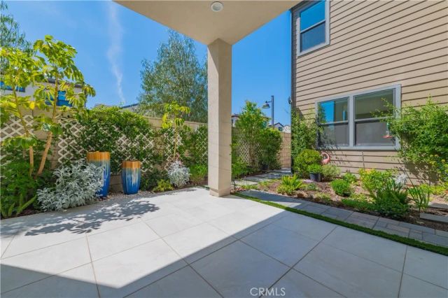 104 Chant, Irvine, CA 92618