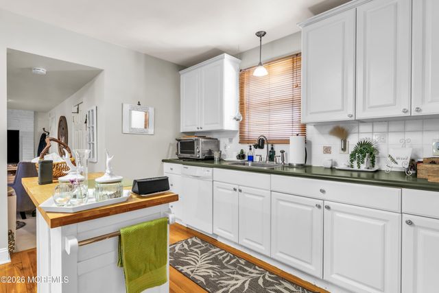250 Broad Street, Keyport, NJ 07735