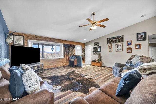 1347 Antelope Valley Road, Reno, NV 89506