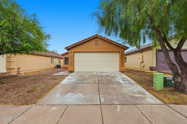 6939 S Creek Run Avenue, Tucson, AZ 85756