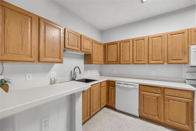 231 NE 28TH AVENUE 103, Ocala, FL 34470