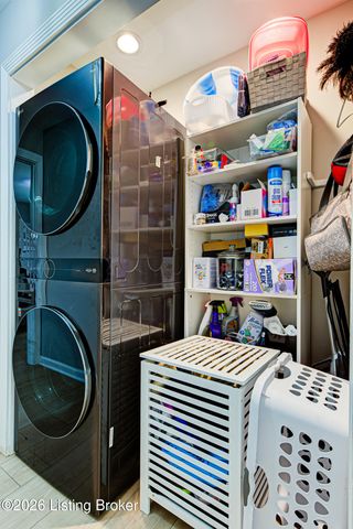 5705 Tarragon Ct, Louisville, KY 40219