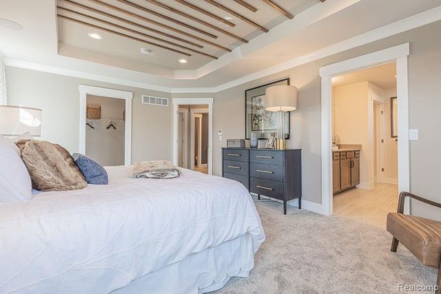 17415 Sara Drive, Macomb Township, MI 48042