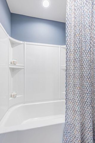 17415 Sara Drive, Macomb Township, MI 48042