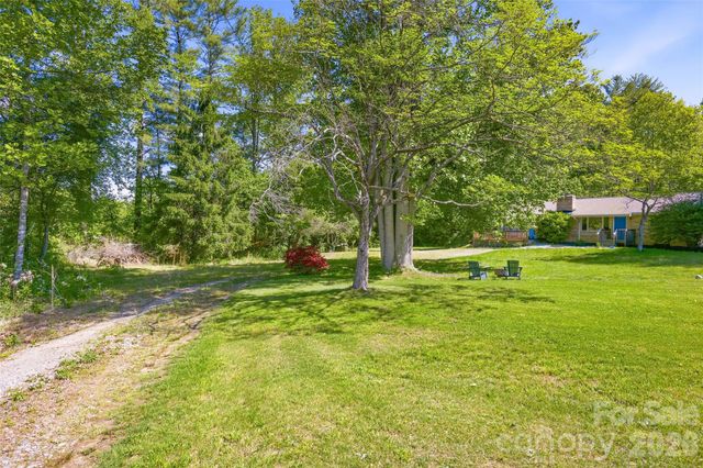 115 Field Sparrow Lane, Hendersonville, NC 28792