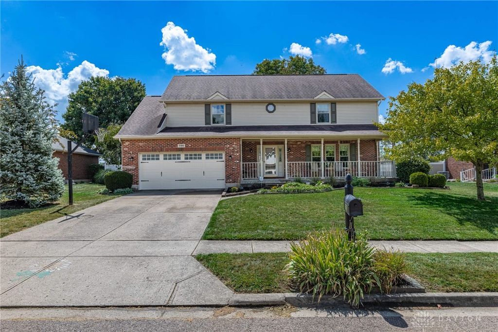 720 Pinehurst Drive, Tipp City, OH 45371
