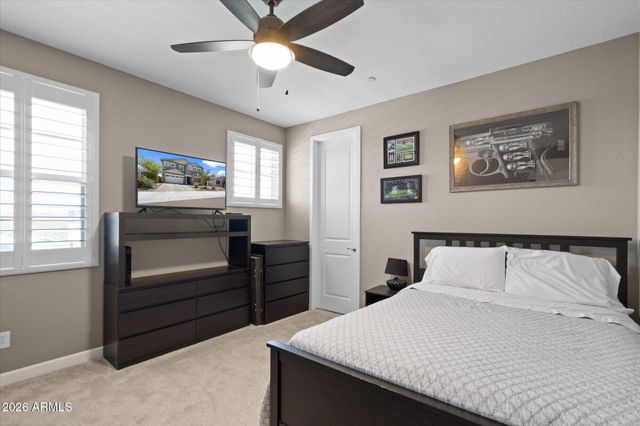 13179 W REDSTONE Drive, Peoria, AZ 85383