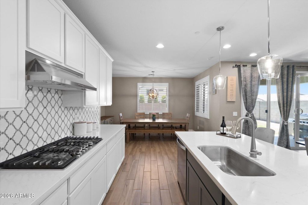 13179 W REDSTONE Drive, Peoria, AZ 85383 — photo 4