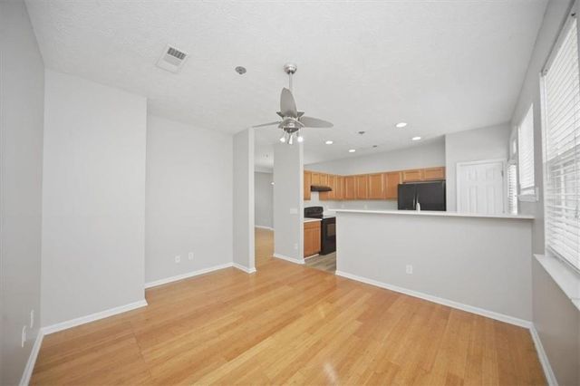 142 Weatherstone Square Drive, Woodstock, GA 30188