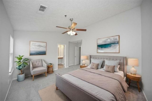 142 Weatherstone Square Drive, Woodstock, GA 30188