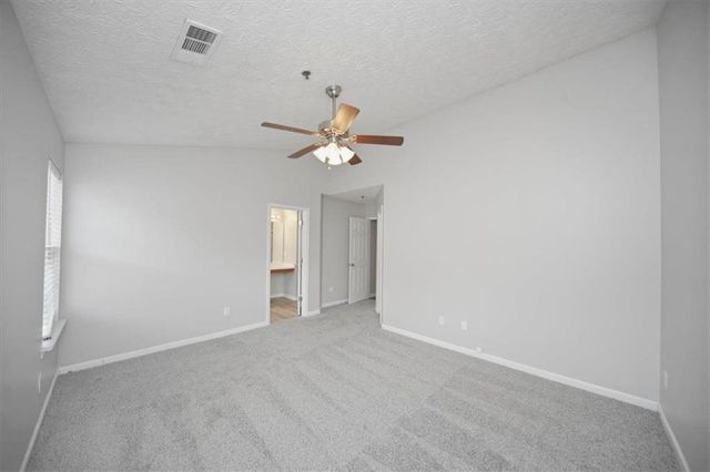 142 Weatherstone Square Drive, Woodstock, GA 30188