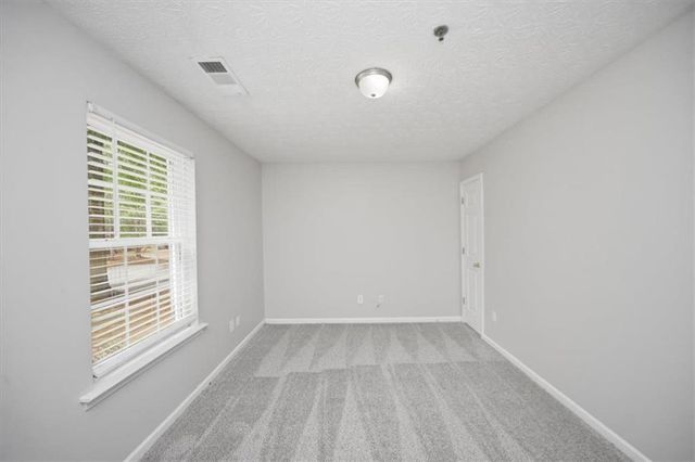 142 Weatherstone Square Drive, Woodstock, GA 30188