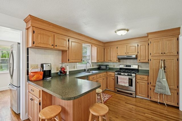 177 High St, Norwell, MA 02061