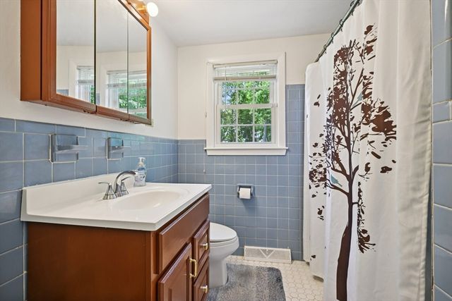 177 High St, Norwell, MA 02061