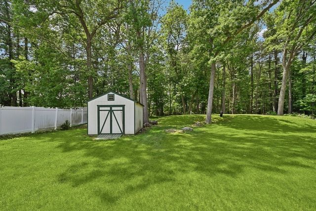 177 High St, Norwell, MA 02061
