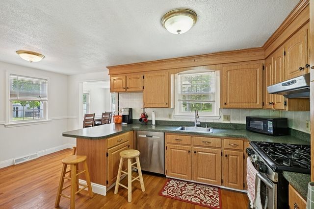 177 High St, Norwell, MA 02061