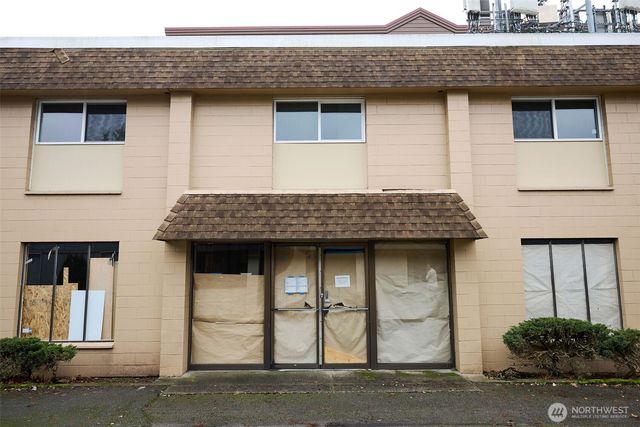 14310 Greenwood Avenue N, Seattle, WA 98133