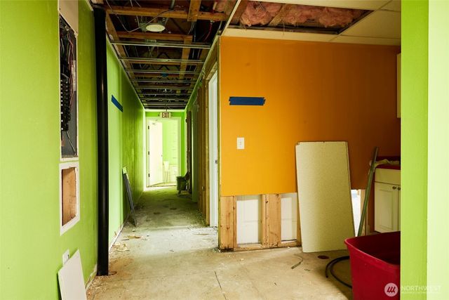 14310 Greenwood Avenue N, Seattle, WA 98133