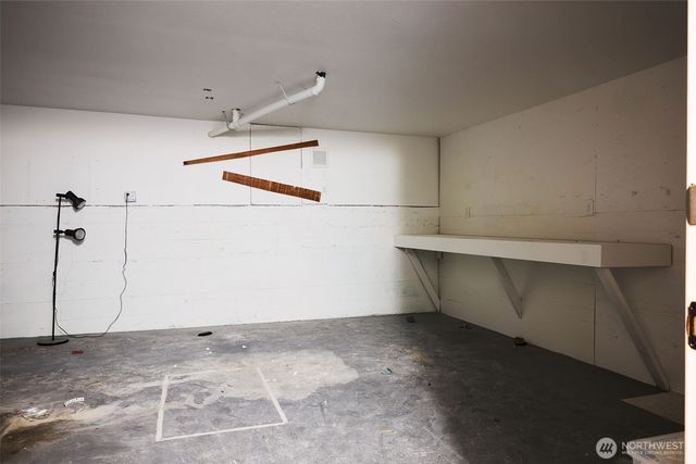 14310 Greenwood Avenue N, Seattle, WA 98133