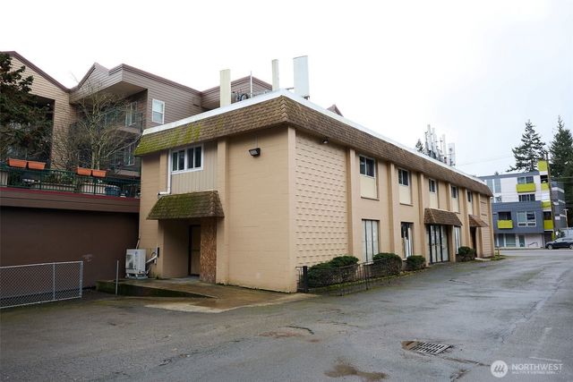 14310 Greenwood Avenue N, Seattle, WA 98133