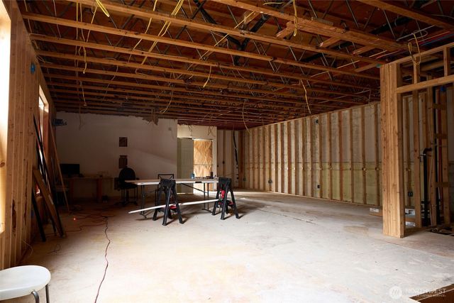 14310 Greenwood Avenue N, Seattle, WA 98133