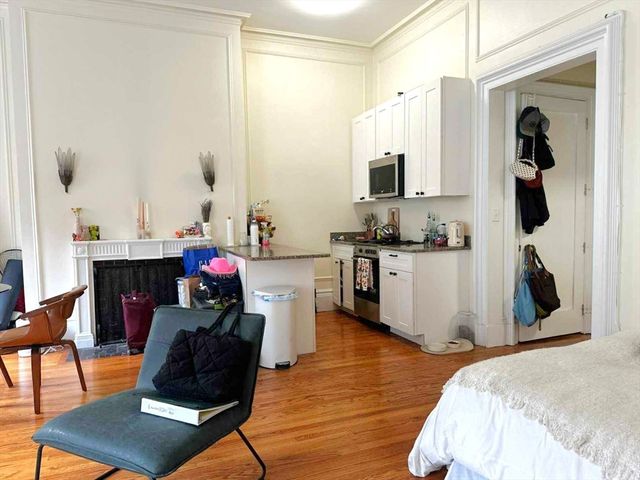107 Beacon 6, Boston, MA 02116