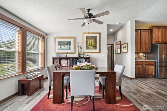 437 NW Equestrian Drive, Poulsbo, WA 98370