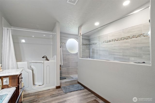 437 NW Equestrian Drive, Poulsbo, WA 98370