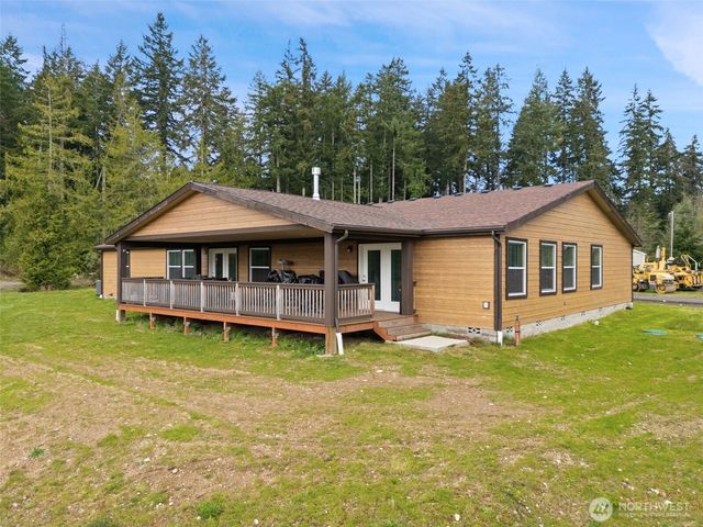 437 NW Equestrian Drive, Poulsbo, WA 98370