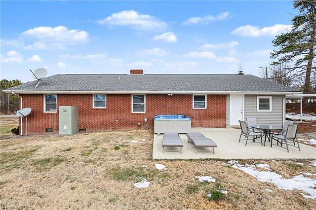 3379 W 3rd Street, Staley, NC 27355