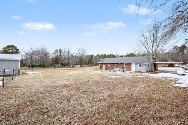 3379 W 3rd Street, Staley, NC 27355