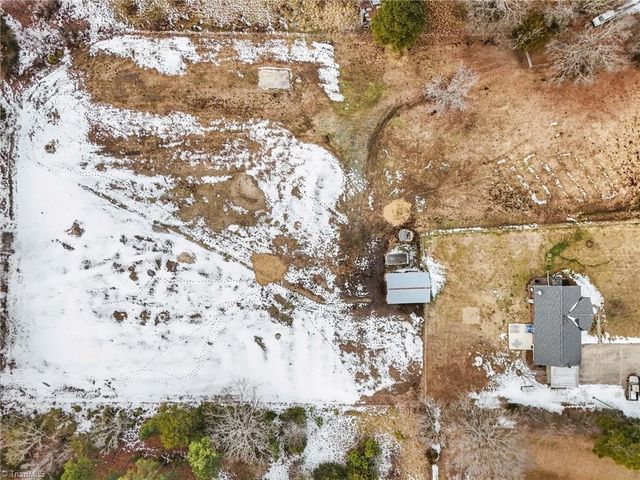 3379 W 3rd Street, Staley, NC 27355