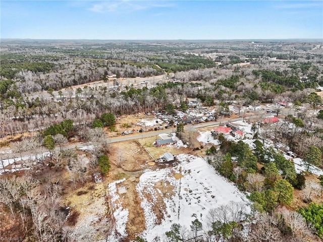 3379 W 3rd Street, Staley, NC 27355