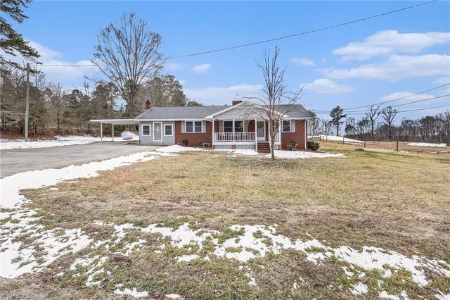 3379 W 3rd Street, Staley, NC 27355