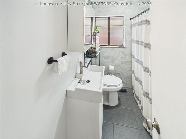 129 North Terrace, Huntington, WV 25705