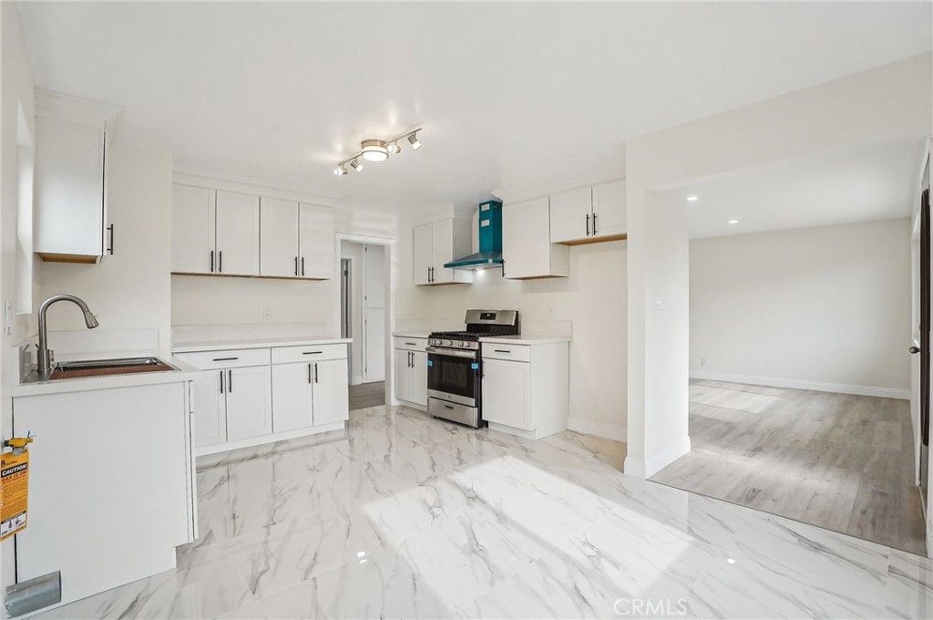 property-img