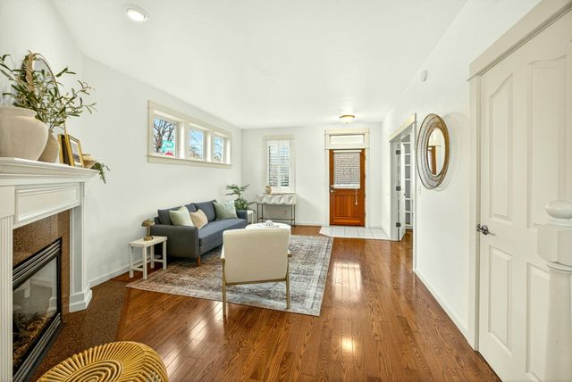 557 N Mountain Avenue, Ashland, OR 97520