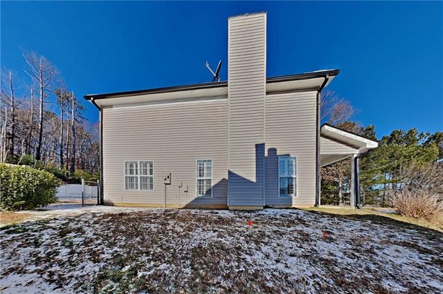 5021 Limerick Lane, Flowery Branch, GA 30542