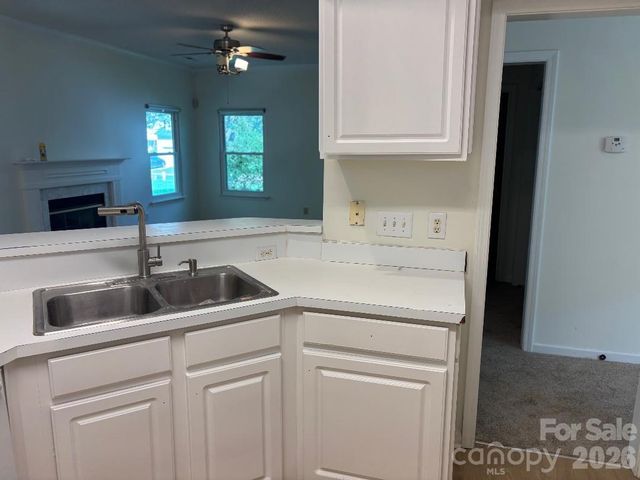 12313 Carolina Crossing Drive, Charlotte, NC 28273