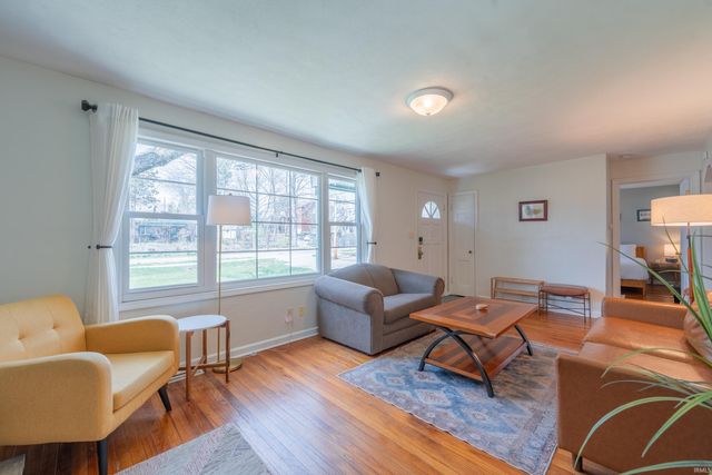 909 S Mitchell Street, Bloomington, IN 47401