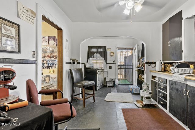 1806 Jermain Drive, Toledo, OH 43606